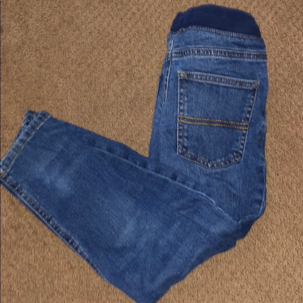 Carters pull on jeans size 6
